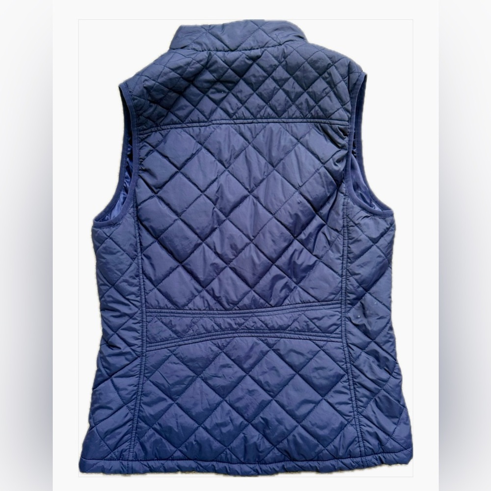 Abercrombie & Fitch Navy Quilted Puffer Vest | Classic A&F Vest - Picture 9 of 11
